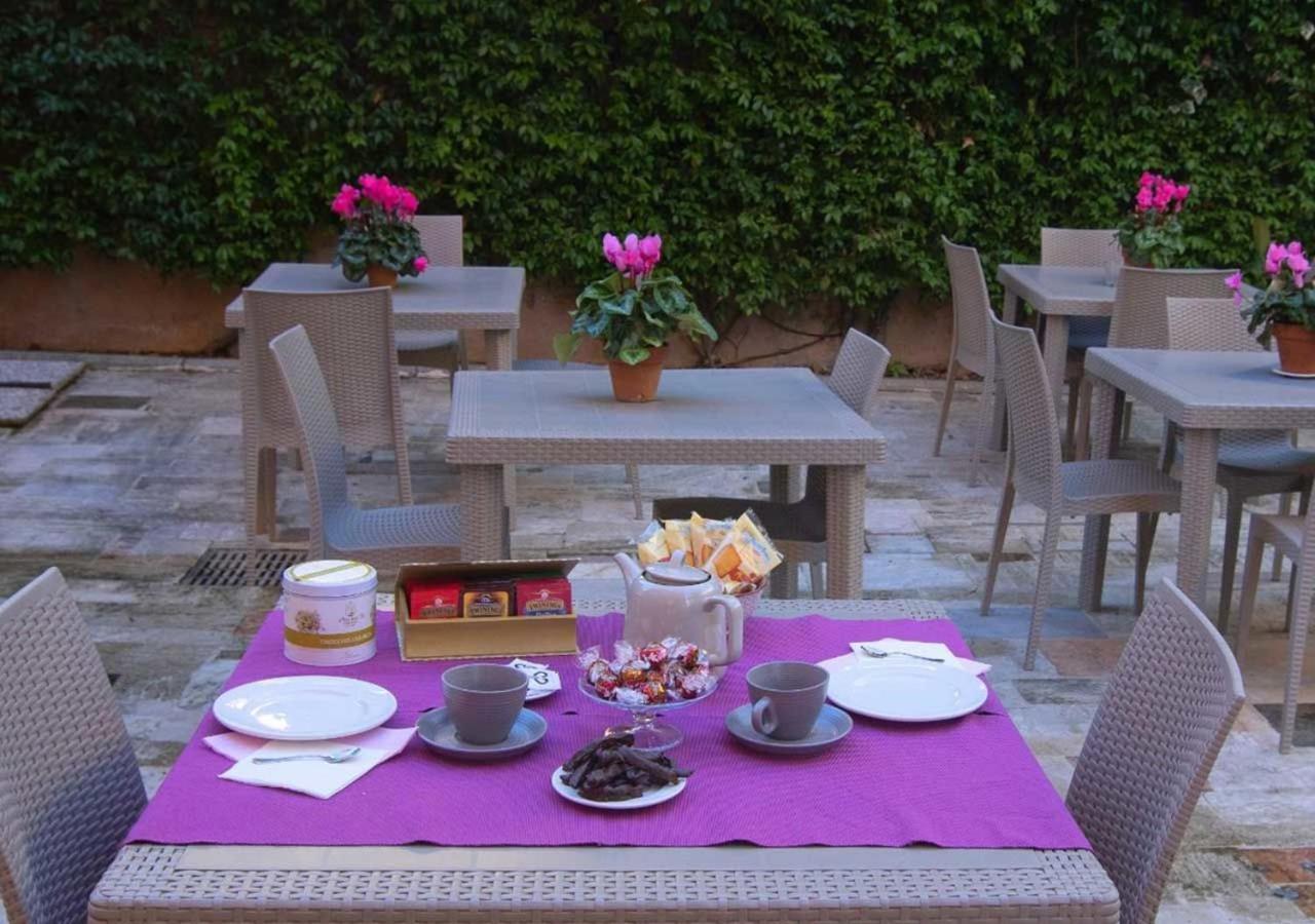 Relais Villa Coppede Rome Exterior photo